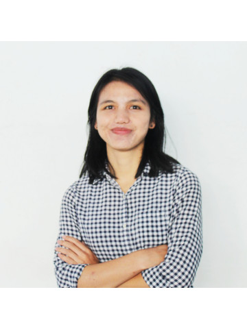 Ade Putri, A.Md